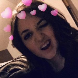 Meet your Posher, Azlynn